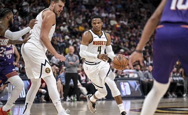 打破大O尘封记录二哥威少的历史时刻开元棋牌NBA历史连续3季场均三双(图3)